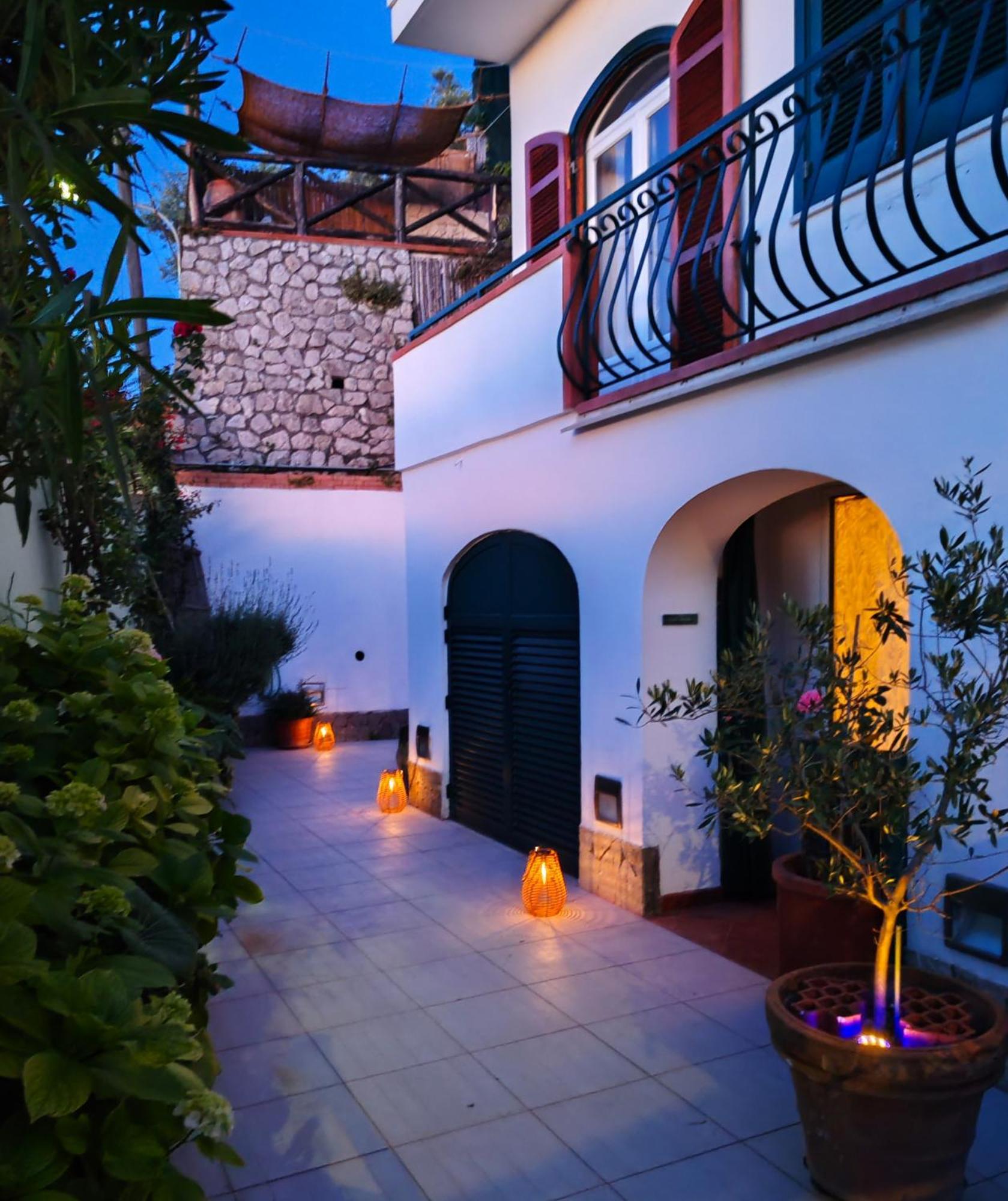 Mediterranea E Casa Del Capricorno Charming Houses Massa Lubrense Exterior photo